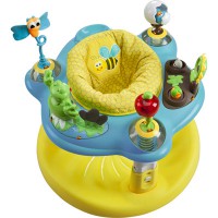 Centro de entretención de bebé marca Evenflo gira 360 grados.